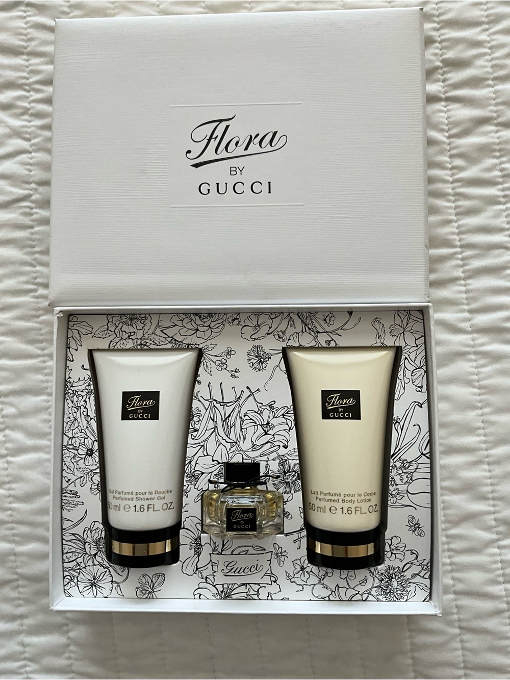 Gucci Flora Bath & Body Set with 5ml EDT Mini